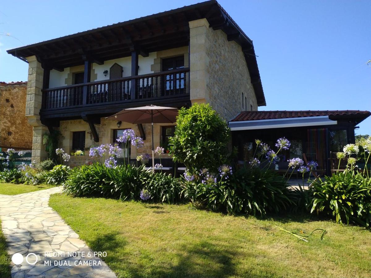 Affittacamere Casa Sel De Breno Udias Esterno foto